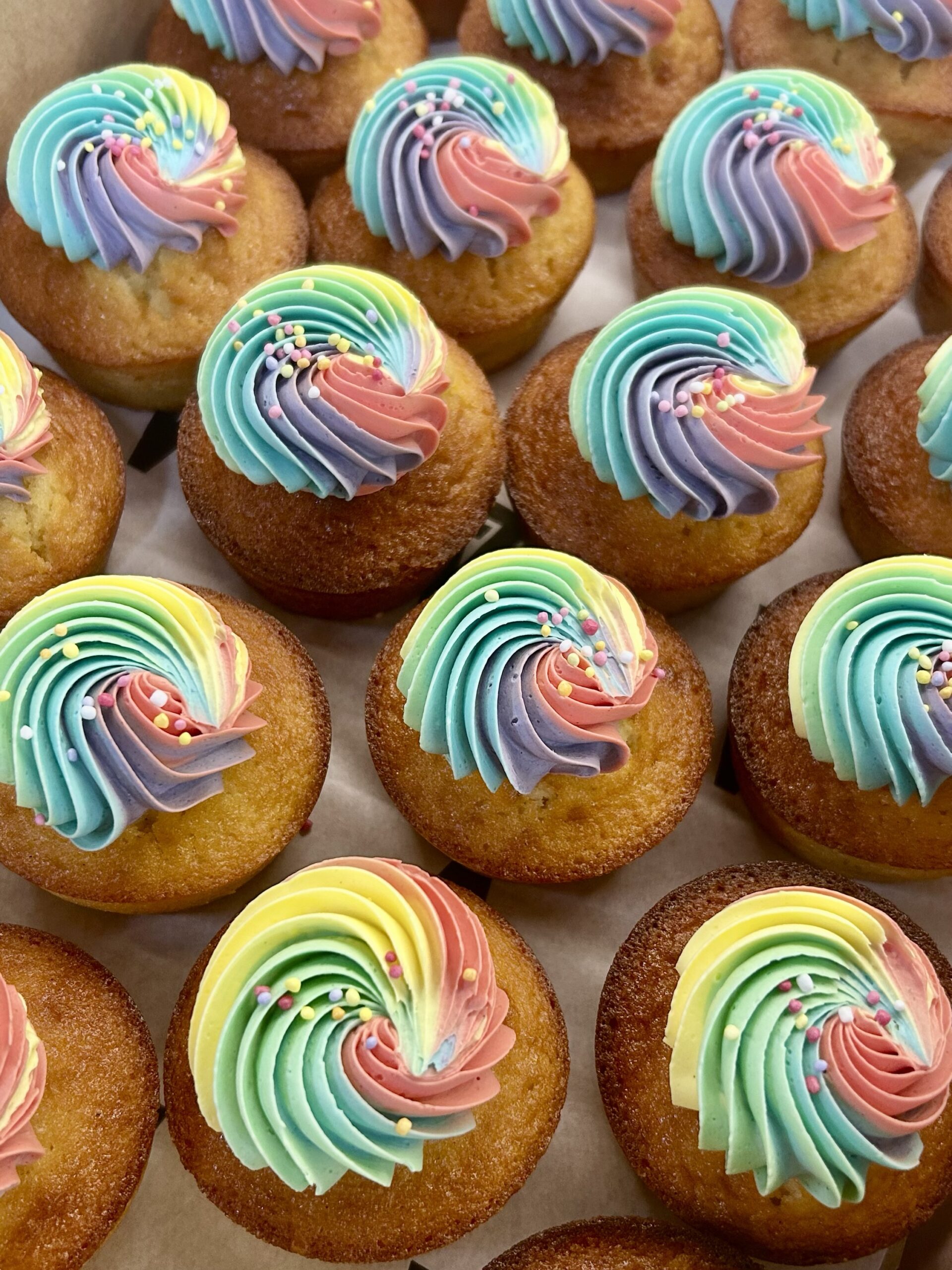 Cupcakes - Image 5