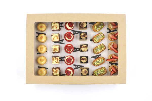 Classic Petite Cakes
